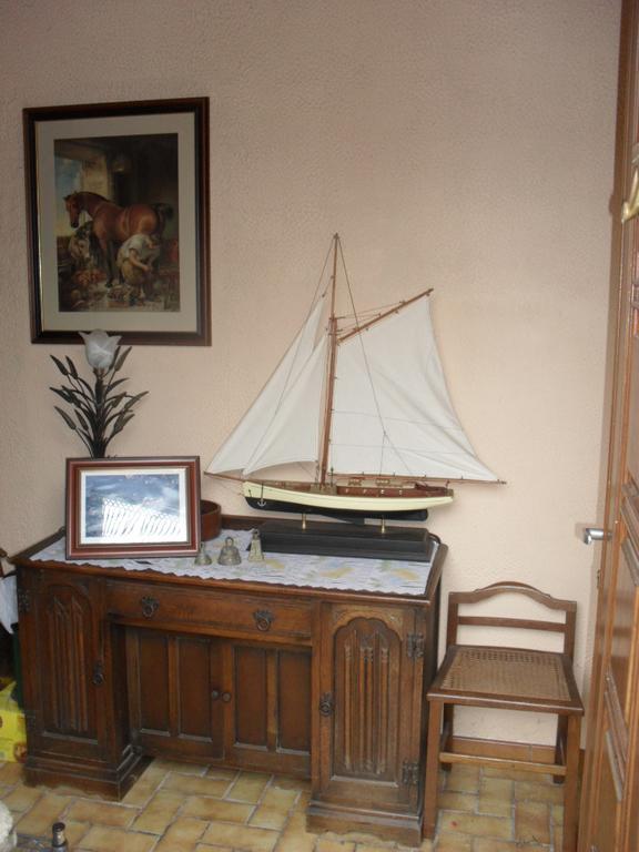 La Chevallerie B&B Isigny-le-Buat Exterior foto